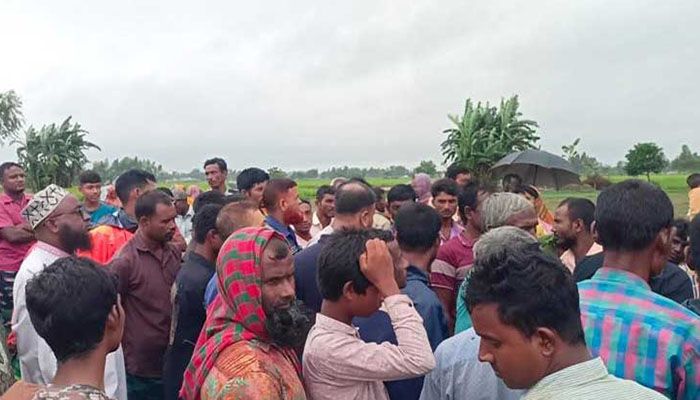 গাইবান্ধায় গরুচোর সন্দেহে গণপিটুনি, নিহত ৩