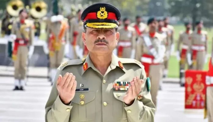 পাকিস্তানের সেনাপ্রধানকে আজীবন গ্রেপ্তার ও বিচার থেকে দায়মুক্তি