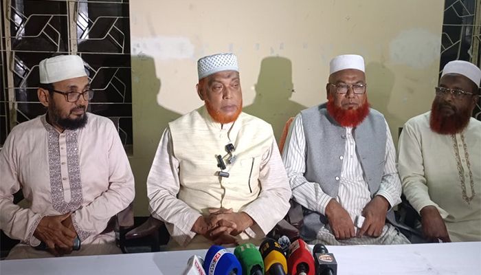 নির্বাচন ও আন্দোলন একসঙ্গে করতে চাই : মোবারক হোসেন