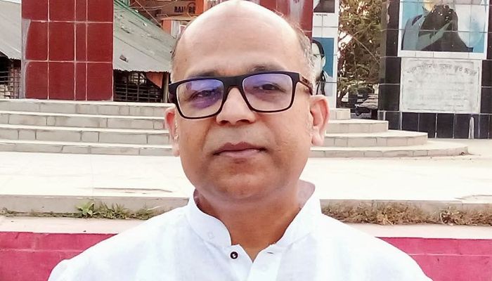 পোরশা উপজেলা বিএনপির সভাপতি বহিষ্কার