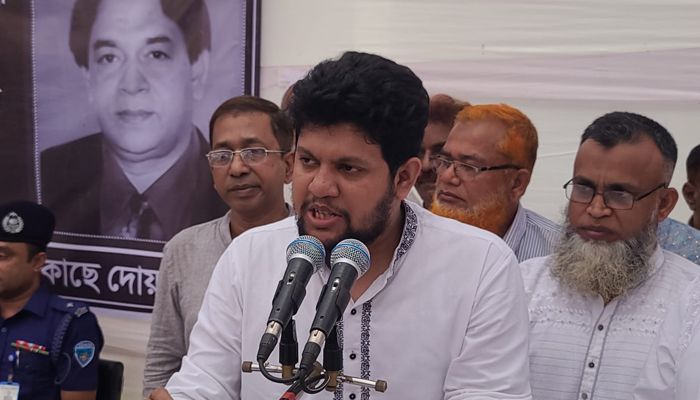 আগামী সপ্তাহে শেখ হাসিনার বিচারের রায় হবে : মাহফুজ আলম