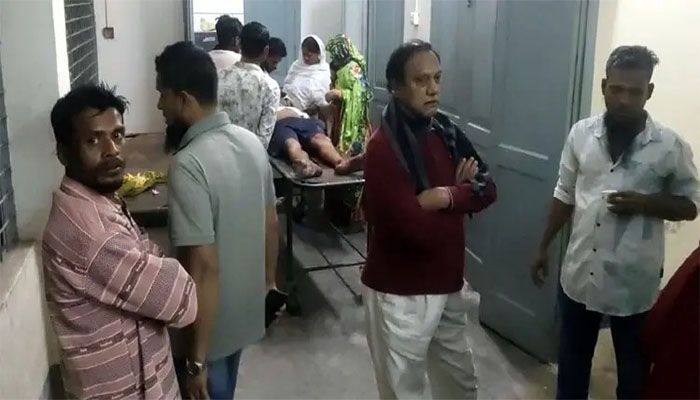 ময়মনসিংহে পুলিশ বক্সের সামনে যুবদল কর্মীকে হত্যা