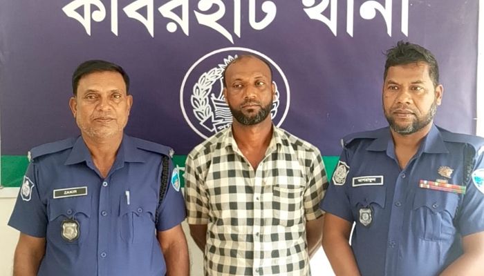 নোয়াখালীতে ট্রাকচাপায় ৬ জন নিহতের ঘটনায় ট্রাকচালক গ্রেপ্তার