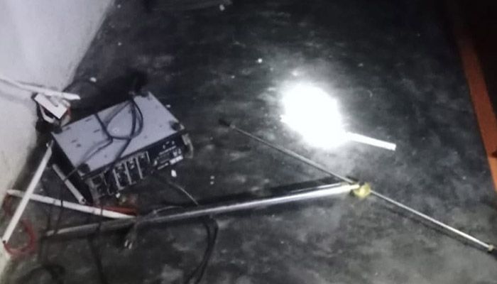 আযান দেওয়া নিয়ে মসজিদে ঢুকে ইমামসহ মুসল্লিদের ওপর হামলা!