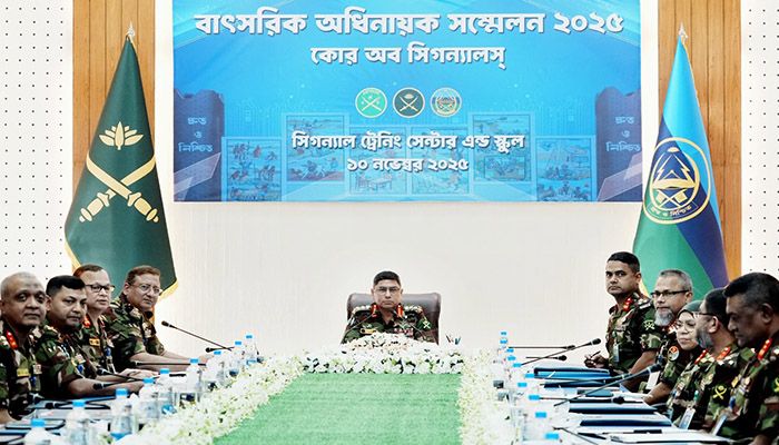 সেনাবাহিনীর কোর অব সিগন্যালস দেশ গঠনে ভূমিকা রাখছে : সেনা প্রধান