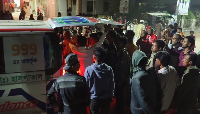 ব্রাহ্মণবাড়িয়ার কিশোর গ্যাংয়ের গোলাগুলিতে যুবক গুলিবিদ্ধ