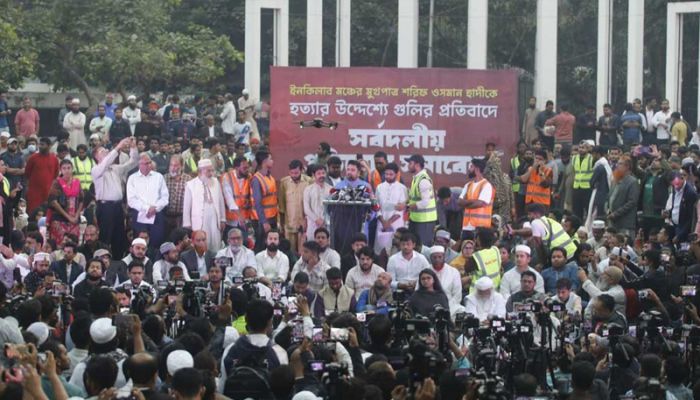 ৫ আগস্টের পর গোয়েন্দাদের দক্ষতা ‘কোথায় যেন হারিয়ে গেছে’: নাহিদ ইসলাম