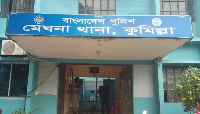 গ্রামবাসীর প্রহরীতেও থামছে না গরু চুরি