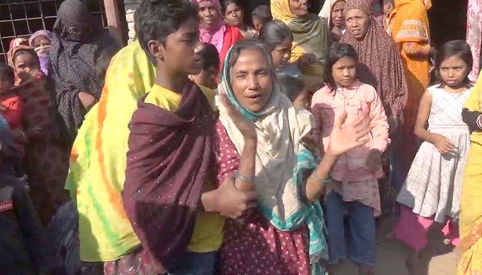 নির্যাতন করে হত্যার অভিযোগ নিহতের স্ত্রীর