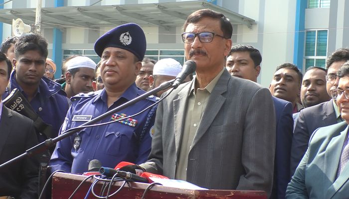 অন্তর্বর্তী সরকার কারও পক্ষে নয়: পররাষ্ট্র উপদেষ্টা