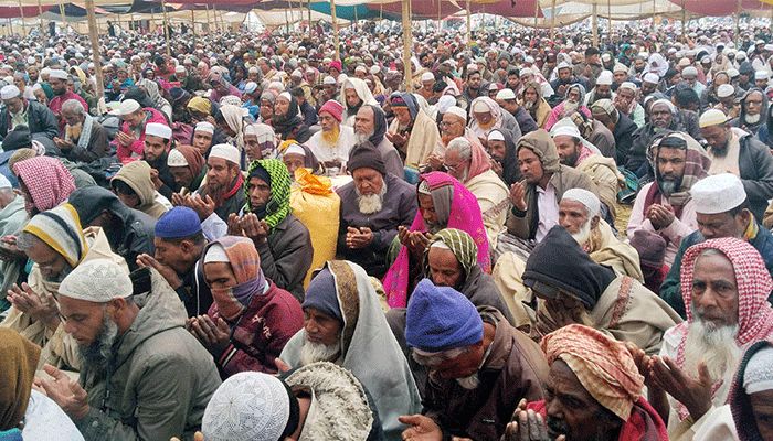 ধুনটে মুসলিম উম্মার শান্তি ও সমৃদ্ধি  কামনায় আখেরি মোনাজাত