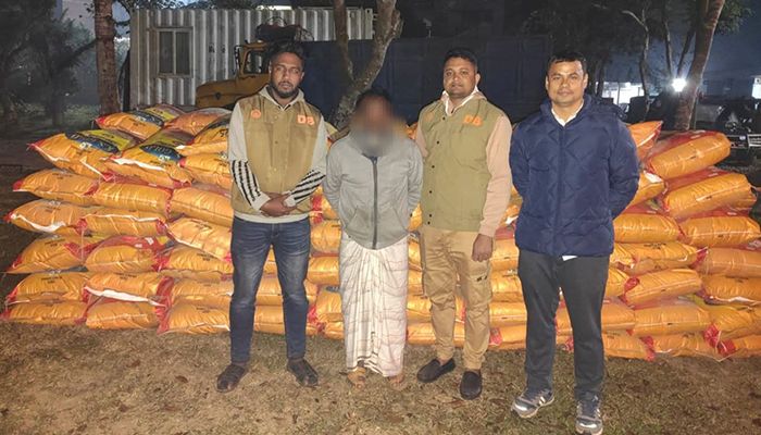 হবিগঞ্জে ২৮২০ কেজি ভারতীয় জিরা জব্দ, গ্রেপ্তার ১