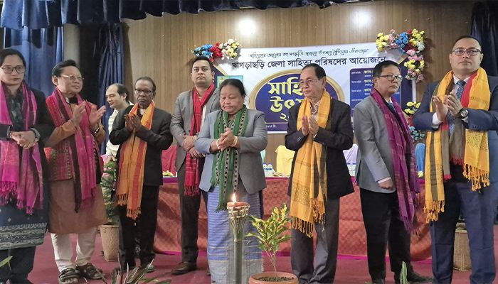 খাগড়াছড়িতে সাহিত্য উৎসব উদযাপন