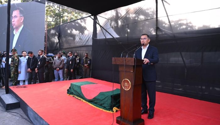 জানাজার আগে সংক্ষিপ্ত বক্তব্যে যা বললেন তারেক রহমান
