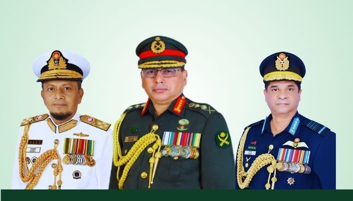 হাসপাতালে গিয়ে খালেদা জিয়ার স্বাস্থ্যের খোঁজ নিলেন তিন বাহিনীর প্রধান