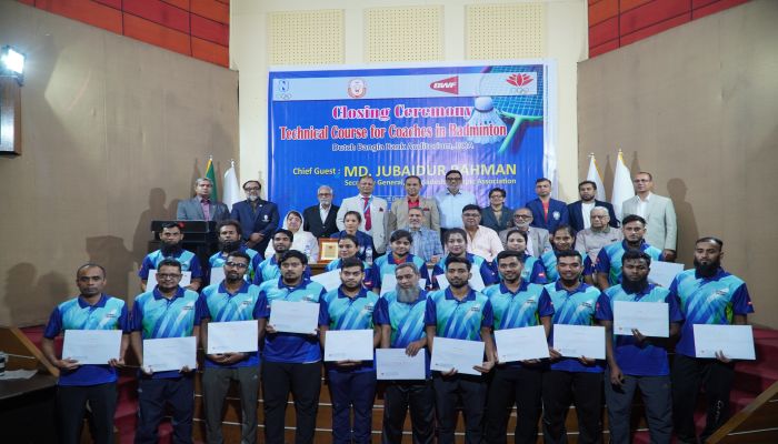২৩ ব্যাডমিন্টন কোচ পেলেন দক্ষতা বৃদ্ধির প্রশিক্ষণ