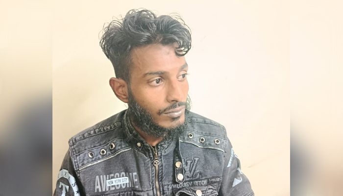 শ্রীপুরে মুখ আগুনে পোড়ানো সেই নারীর পরিচয় মিলেছে
