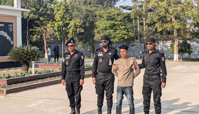 আদালত চত্বরে জোড়া খুন: কিলিং মিশনে সরাসরি জড়িত ইজাজুল গ্রেপ্তার