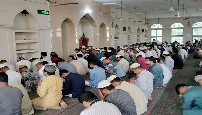 জাকসুতে হাদির রূহের মাগফিরাত কামনায় দুয়া মাহফিল