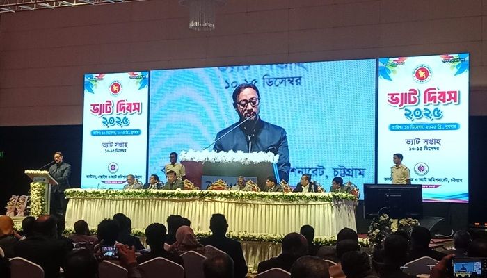 ব্যবসায় স্বচ্ছতা আনতে ভ্যাট প্রদান করুন: সিসিসি মেয়র
