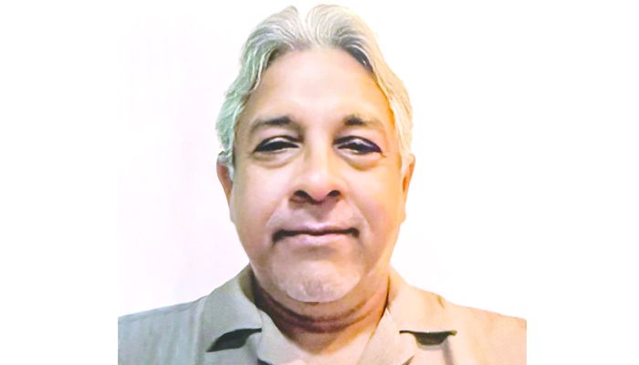 সচেতন হতে হবে দেশি অপারেটর টিকিয়ে রাখতে