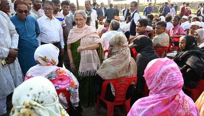 নিরাপদ চিংড়ি উৎপাদন নিশ্চিত করা জরুরি : মৎস্য উপদেষ্টা