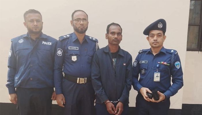 বাঞ্ছারামপুরে ইউপি সদস্য হত্যা মামলার প্রধান আসামি মিরপুর থেকে গ্রেপ্তার