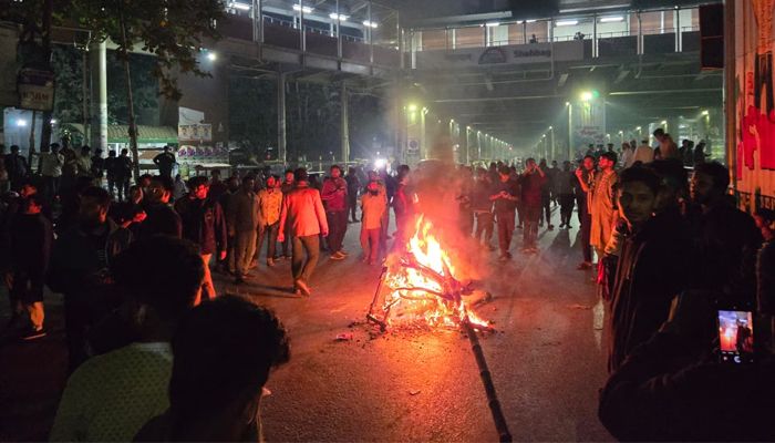 ওসমান হাদির মৃত্যুতে উত্তাল শাহবাগ 