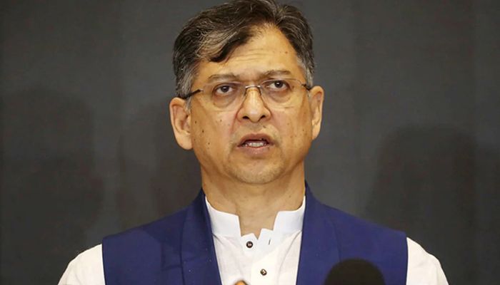 তারেক রহমানের প্রত্যাবর্তন গণতান্ত্রিক যাত্রায় অবিস্মরণীয় মুহূর্ত : সালাহউদ্দিন
