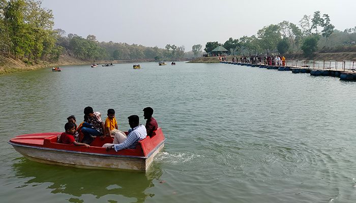 গারো পাহাড়ের পাদদেশের  গজনী অবকাশ কেন্দ্র
