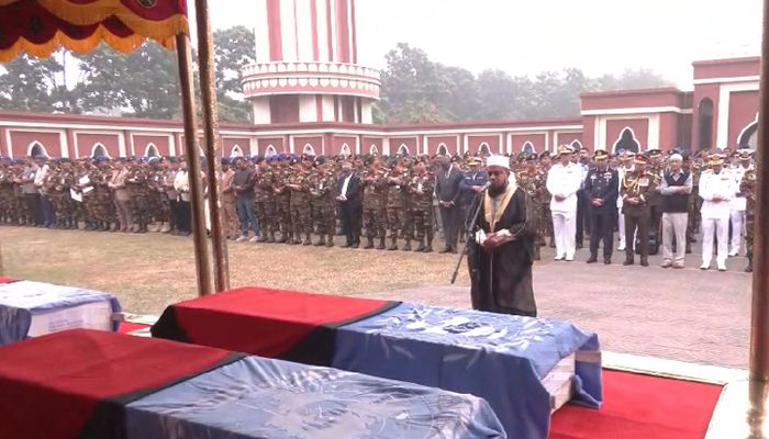 সুদানে শান্তিরক্ষী মিশনে শহীদ ৬ বাংলাদেশি সেনার জানাজা সম্পন্ন