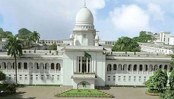 আজ থেকে সুপ্রিম কোর্টের এজলাসে প্রবেশ সীমিত