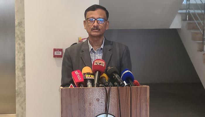 রংপুর সার্কিট হাউজে শুক্রবার সাংবাদিকদের সঙ্গে কথা বলেন পররাষ্ট্র উপদেষ্টা মো. তৌহিদ হোসেন। প্রবা ফটো