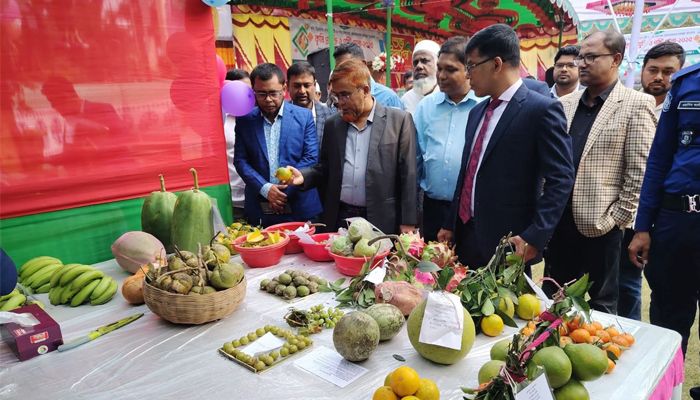 চুয়াডাঙ্গায় কৃষি প্রযুক্তি ও পুষ্টি মেলার উদ্বোধন