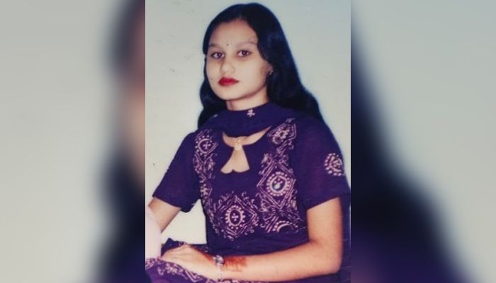 বাঁচতে চায় ব্রেন টিউমার আক্রান্ত নিপা