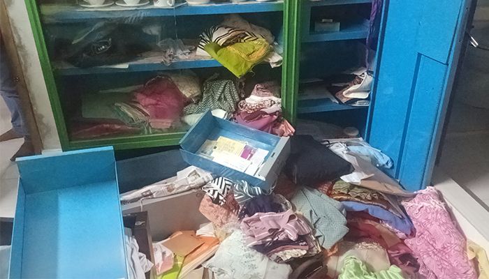 ফাঁকা বাড়ি পেয়ে আমতলীতে চুরি, স্বর্ণালংকার লুট