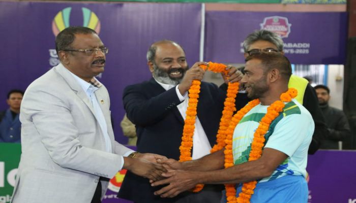 কাবাডি খেলোয়াড় রফিকের আবেগঘন বিদায়