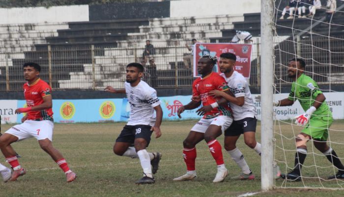 ড্রতে মোহামেডানের লাভ, কিংসের শঙ্কা