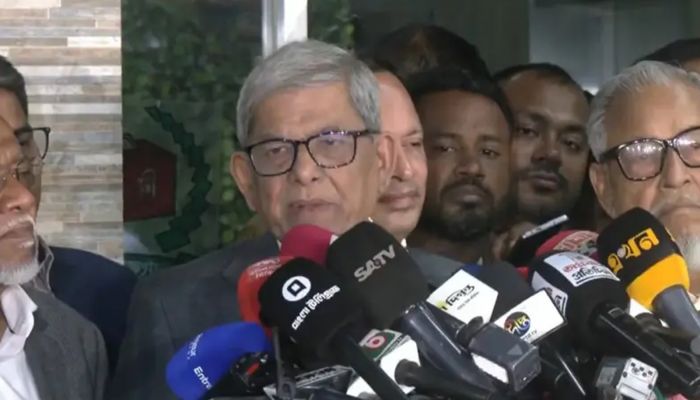 একটি দল ভোটারদের ঢাকায় স্থানান্তর করছে: বিএনপি