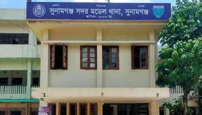 সুনামগঞ্জে দালালের ফাঁদে নিঃস্ব শতাধিক তরুণ 