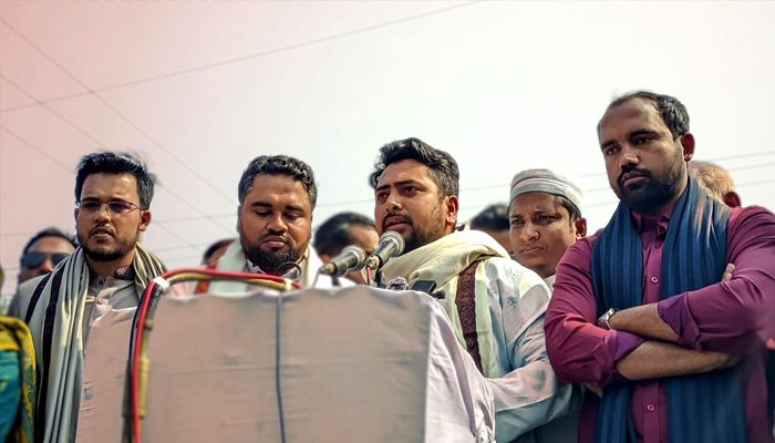 মামলা বাণিজ্য করে এখন প্রত্যাহারের প্রলোভন দেখাচ্ছে একটি দল: নাহিদ ইসলাম