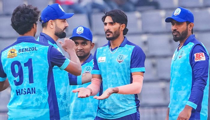 টানা ছয় হারের পর নোয়াখালীর প্রথম জয় 