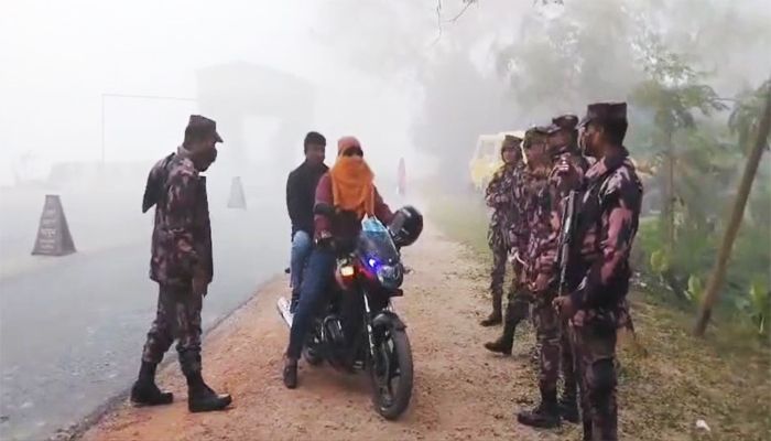বিএনপি নেতাকে গুলি করে হত্যা: বেনাপোল সীমান্তে তল্লাশি জোরদার বিজিবির 