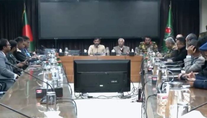 আইনশৃঙ্খলা বাহিনীর সঙ্গে ইসির  বৈঠক