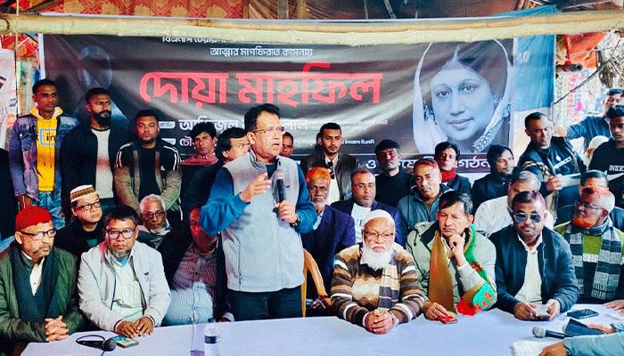 রাজনীতি ছাড়া কোনো সমাজ চলতে পারে না: আজিজুল বারী হেলাল