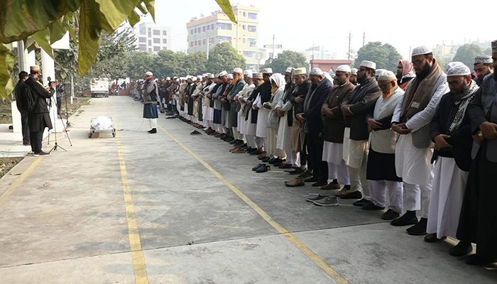 জামায়াত নেতা আবুল হাশেমের জানাজায় মানুষের ঢল