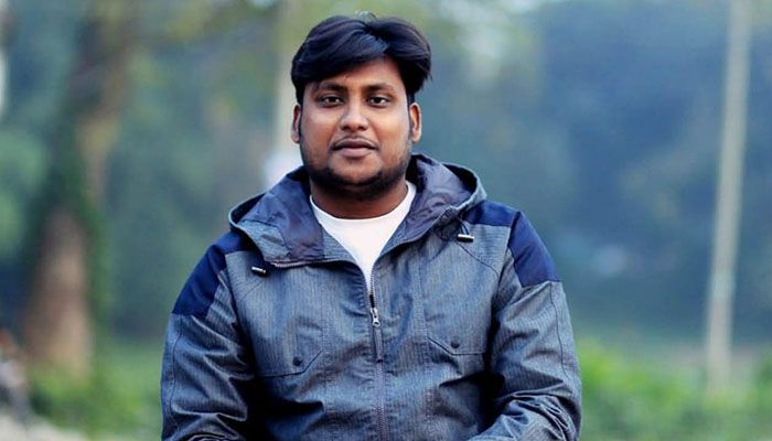 রাজবাড়ী জেলা ছাত্রলীগের সভাপতি শাহ্জালাল বিমানবন্দরে গ্রেপ্তার