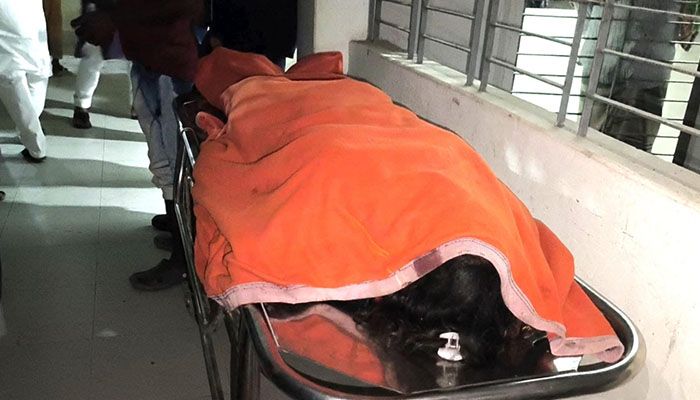 পাহাড়ে দুই গ্রুপের গোলাগুলিতে কিশোরী নিহত