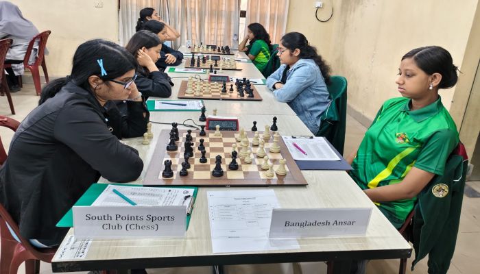 আনসার-নৌবাহিনী যুগ্মভাবে শীর্ষে