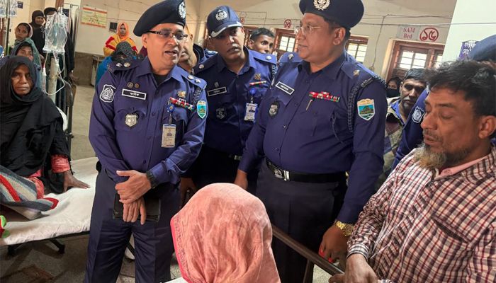 ১৬ মাসের মেয়েকে নদীতে ফেলে থানায় আত্মসমর্পণ করলেন মা